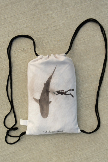 The Best Beach Accessories of 2026 - What Ocean Lovers Are Actually Buying