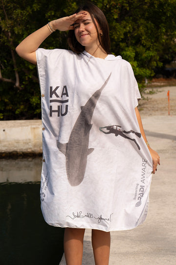 Padi Aware Shark - Premium Suede Microfiber Towel Poncho
